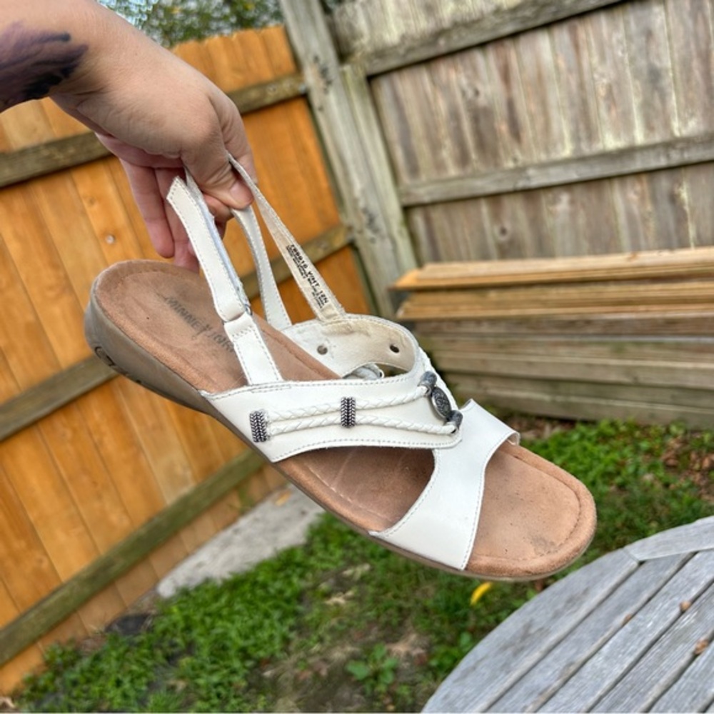 Minnetonka White and Tan Sandals with Crisscross Straps - Picture 9 of 10